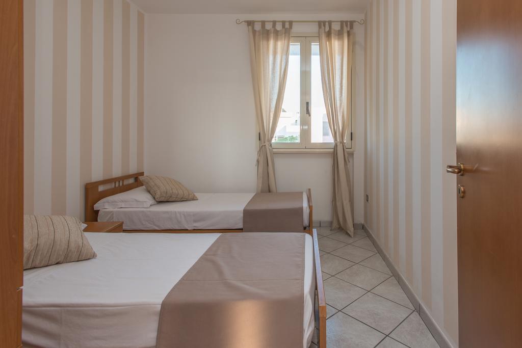 Blu Side Hotel & Residence Torre San Giovanni Ugento Exterior photo