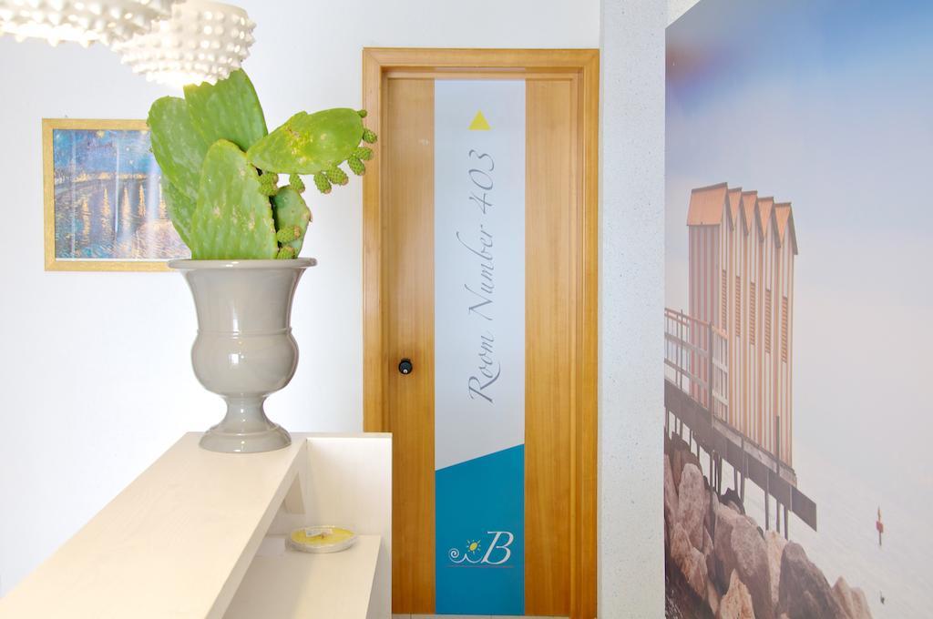 Blu Side Hotel & Residence Torre San Giovanni Ugento Exterior photo