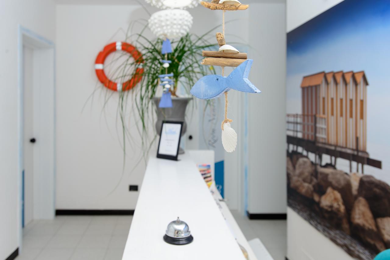 Blu Side Hotel & Residence Torre San Giovanni Ugento Exterior photo